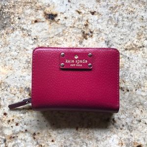 KATE SPADE CARA WELLESLEY SMALL WALLET
